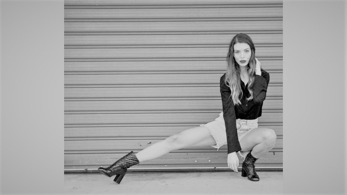 ΓΥΝΑΙΚΕΙΑ ΑΝΔΡΙΚΑ ΠΑΠΟΥΤΣΙΑ ΣΕΡΡΕΣ31